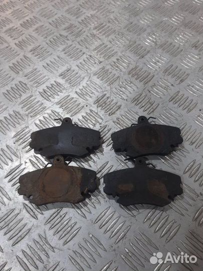 Колодки тормозные передние Renault Logan K4MA690