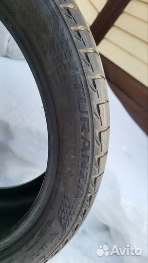 Bridgestone Turanza T005 245/40 R19 и 275/35 R19