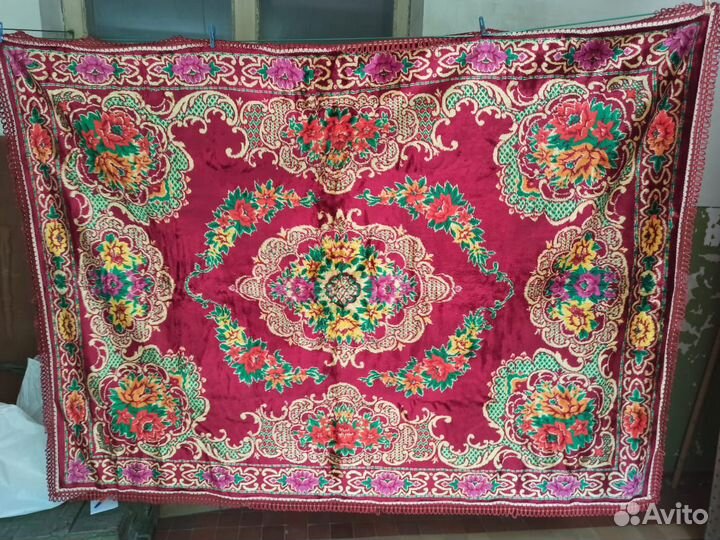 Покрывало бархатное винтажное