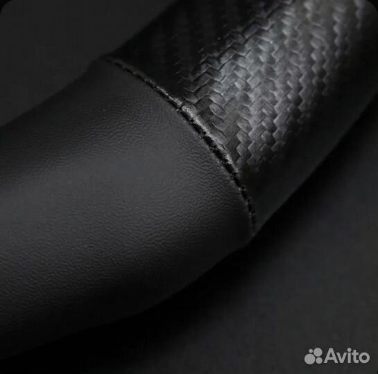 Премиальный чехол на руль для автомобиля Hyundai