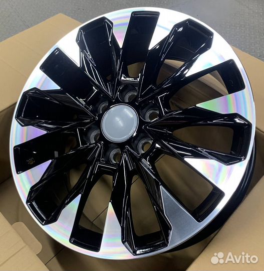 Диски на Toyota Land Cruiser 300 R20