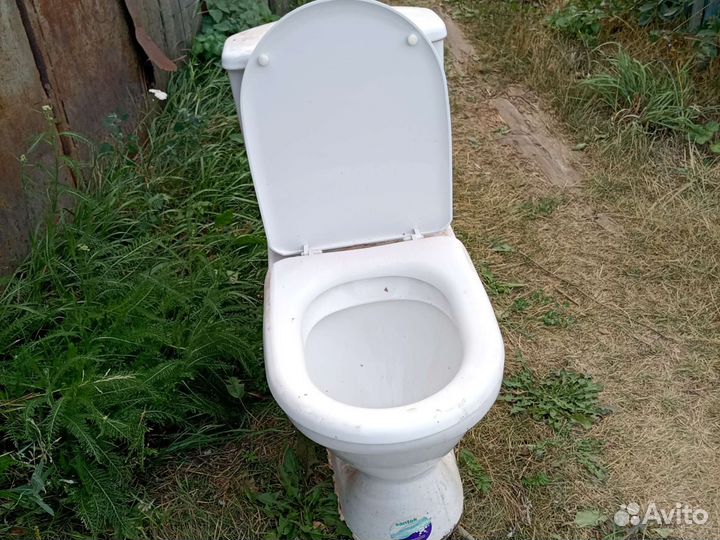 Унитаз с бачком бу