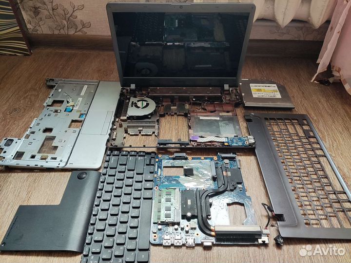 Ноутбуки в разбор