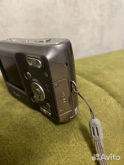 Nicon coolpix l2