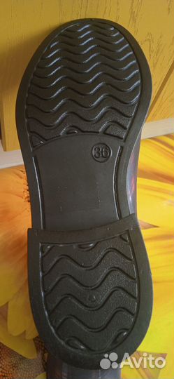 Резиновые полусапожки женские / молодëжные