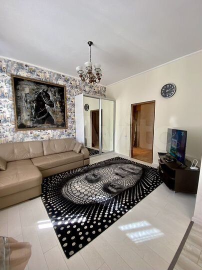 3-к. квартира, 93 м², 3/4 эт.