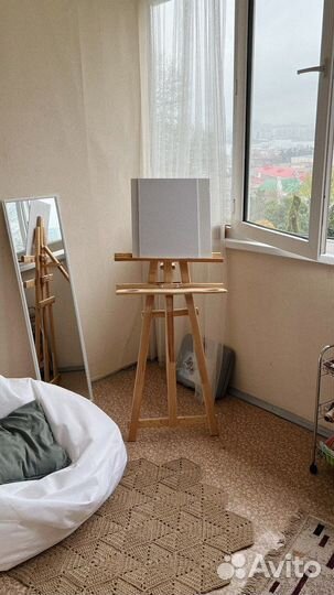 Мольберт художественный