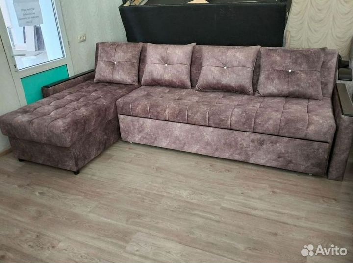 Угловые диваны в наличии не б/у