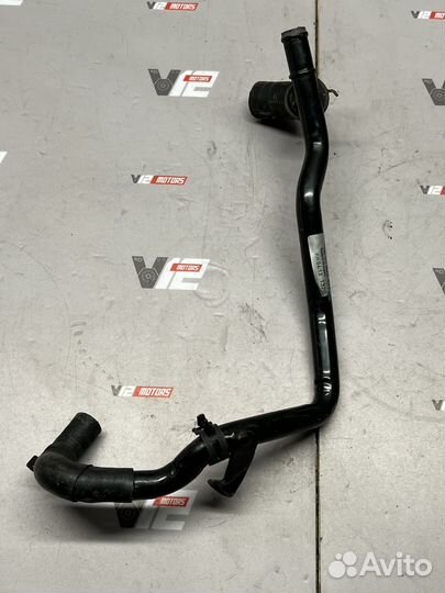 04L121064C Трубка охлаждающей жидкости vag