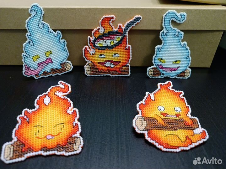 Значок Кальцифер Ходячий замок