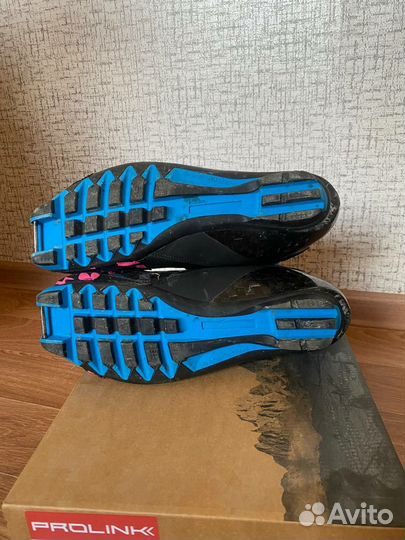 Лыжные ботинки salomon prolink