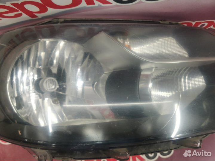 Фара Volkswagen Transporter T5 2009 перед. прав