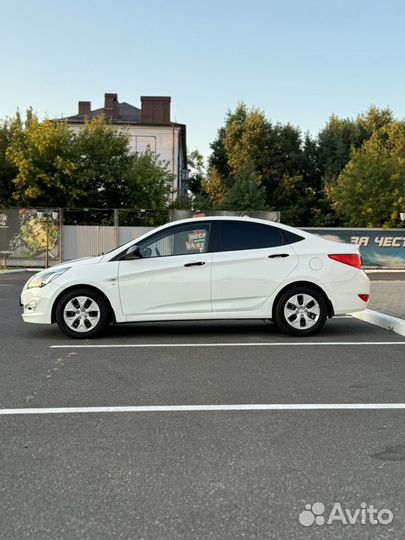 Hyundai Solaris 1.6 AT, 2015, 81 500 км