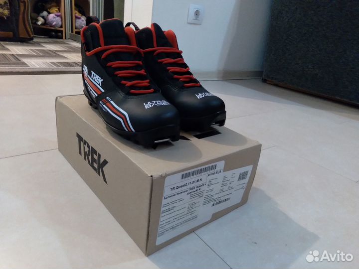 Лыжные ботинки 36 размер NNN