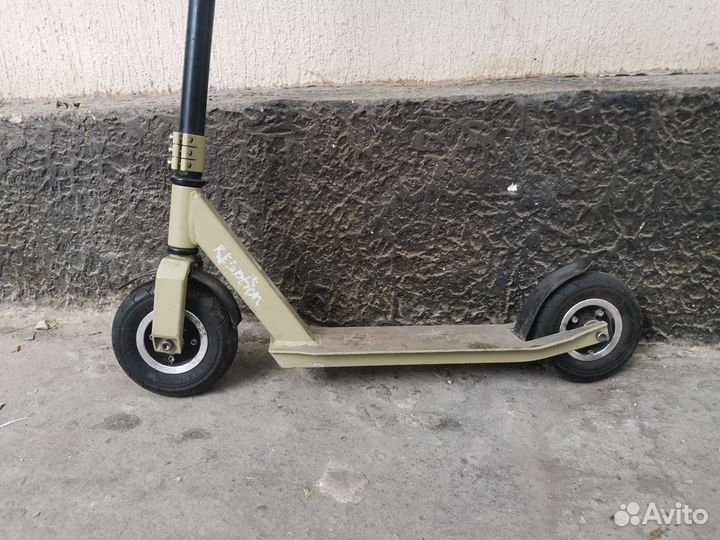 Взрослый самокат на пневме