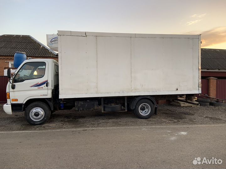 Hyundai HD78, 2011