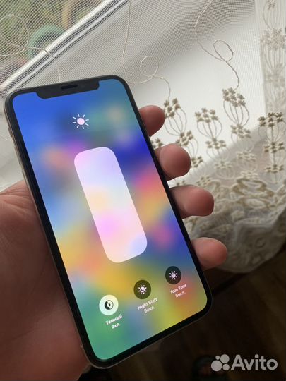 iPhone X, 64 ГБ