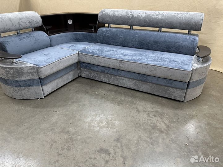 Угловые диваны