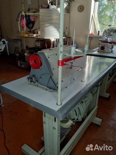 Швейная машина