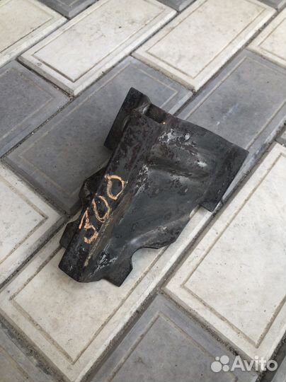 Опора доя домкрата для нивы