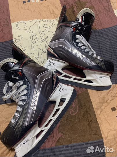 Хоккейные коньки Bauer Vapor X700