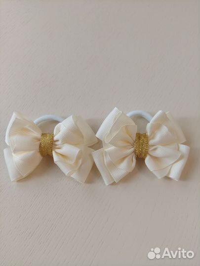 Набор бантиков на резинке для девочки в сад