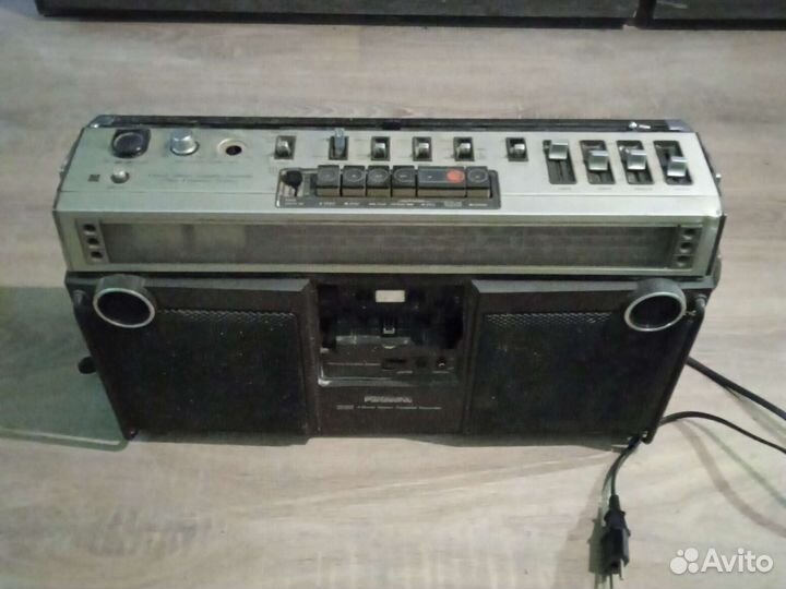 Магнитофон panasonic