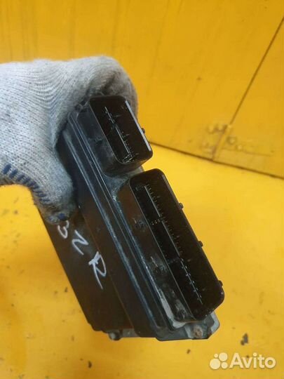 Блок управления двигателем двс 2.0 3ZR-FAE 3zrfae