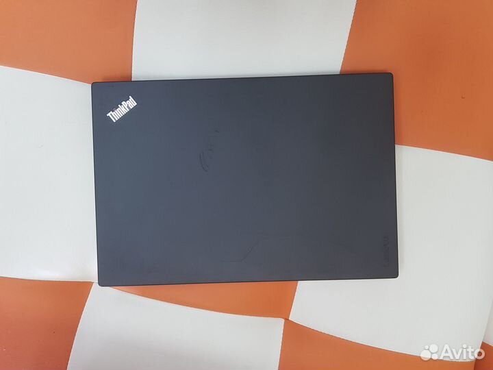 Ноутбук Lenovo x270 i5-6300\8Gb\256ssd\14