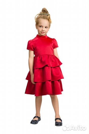 Платье на девочку размер 134-140 на 9 лет