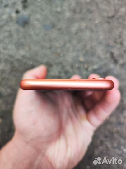 iPhone Xr, 64 ГБ