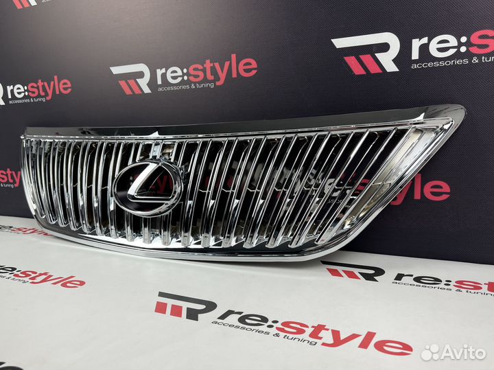 Решетка радиатора на Lexus RX330 03-09г