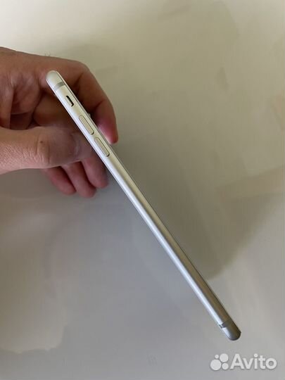 iPhone 8 Plus, 64 ГБ