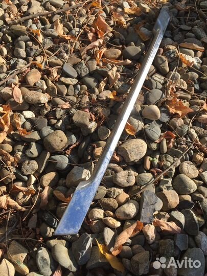 Планка нижняя молдинг задний toyota alphard 2002