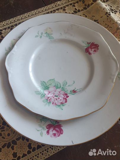 Набор тарелок