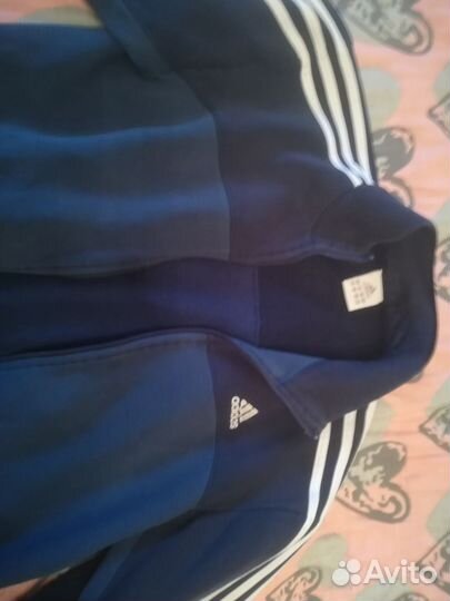 Спортивный костюм adidas