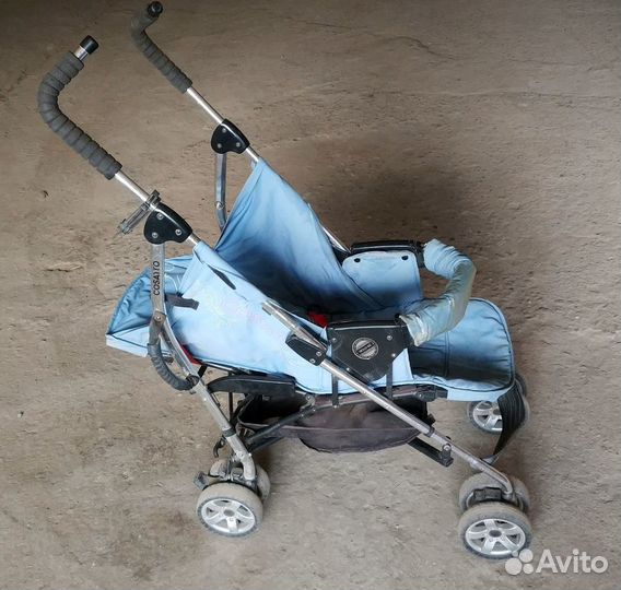 Коляска детская прогулочная Cosatto на ходу
