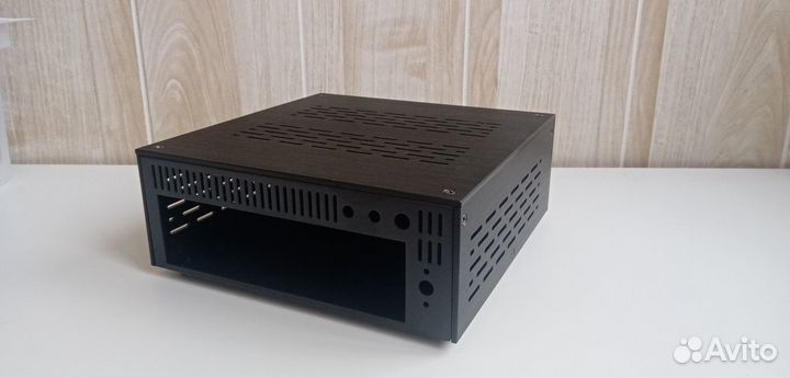 Корпус пк mini itx