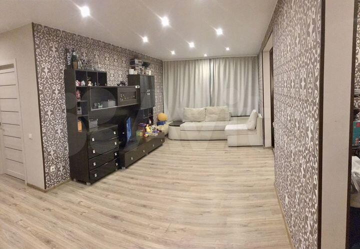 2-к. квартира, 63 м², 15/17 эт.