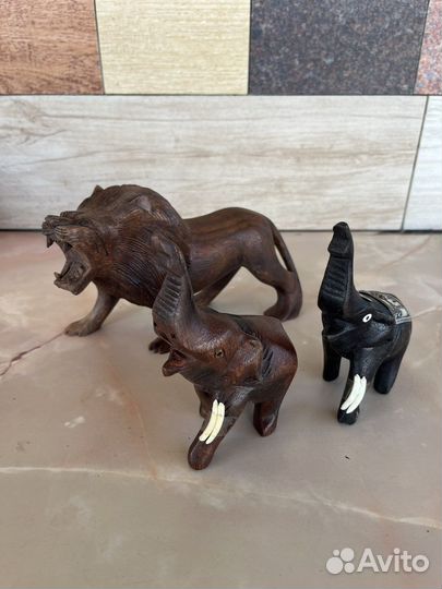 Африканские статуэтки из дерева