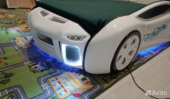 Детская кровать машинка, с матрасом и подсветкой