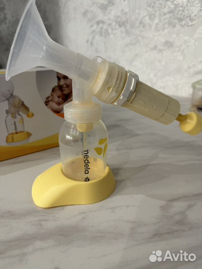 Молокоотсос medela ручной