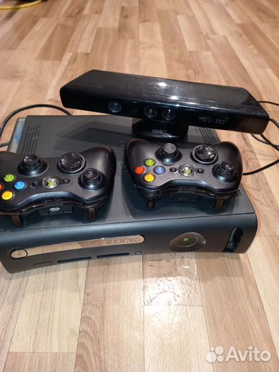 Продаю Xbox 360