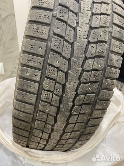 Dunlop SP Winter Ice 01 205/55 R16