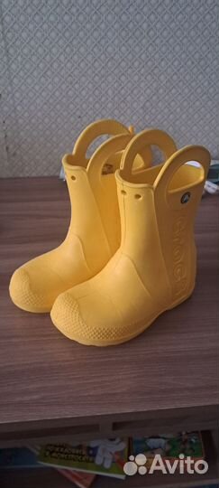 Резиновые сапоги crocs