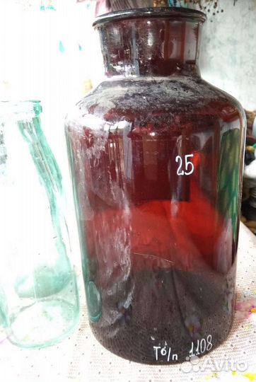 Молочные бутылки и лабор.ёмкость