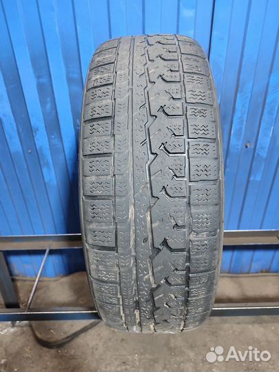 Kumho I'Zen RV KC15 235/60 R18