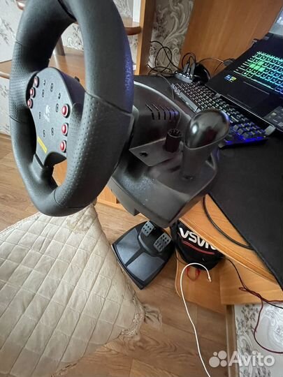 Руль logitech momo racing