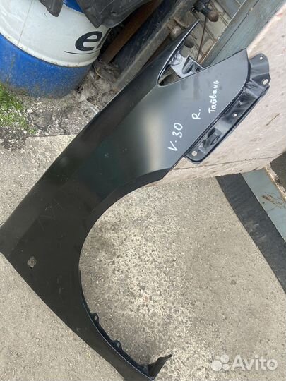 Крыло переднее правое Toyota Camry V30 01-06г