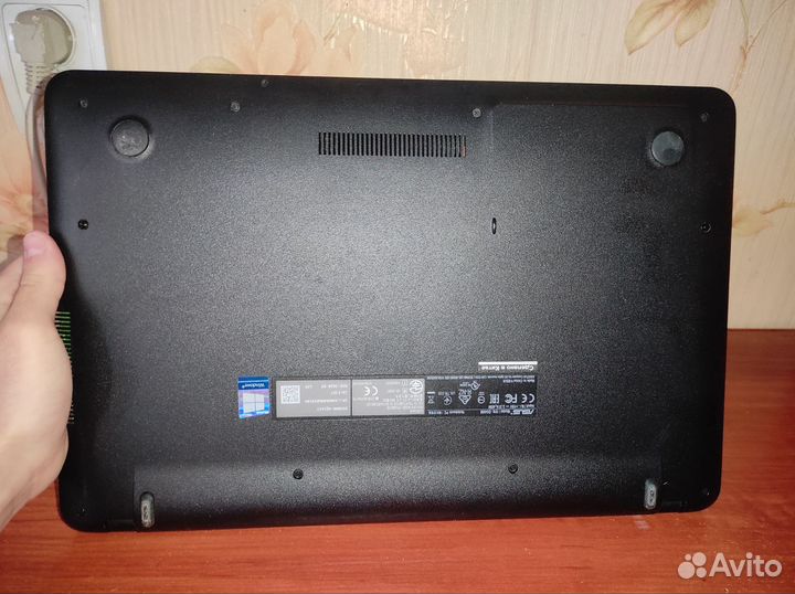 Ноутбук Asus